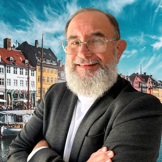 Dr. Alex Alves